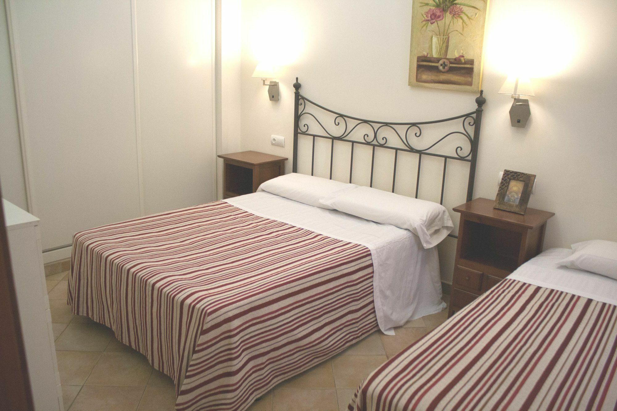 그라나다 아바디아 스위트 B&B 외부 사진